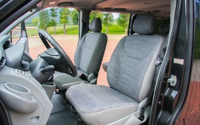 Renault Trafic cena 44900 przebieg: 269000, rok produkcji 2011 z Wałbrzych małe 704